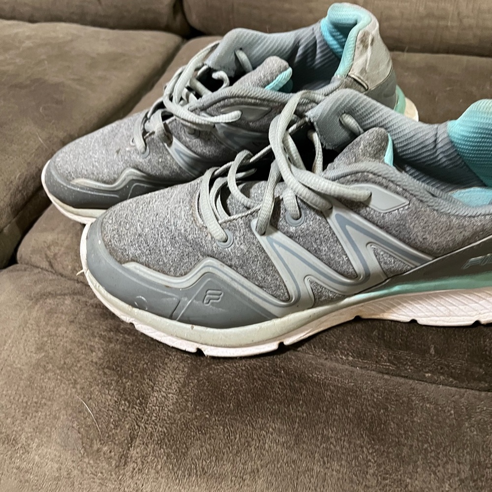 Fila tennis shoes. 8 1/2. Grey